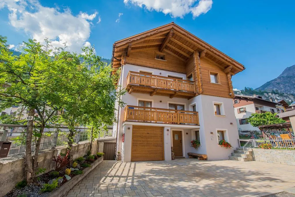 Casa Al Rin Daire Isolaccia