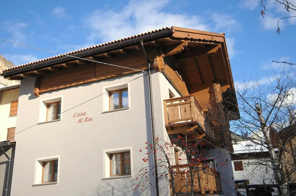 Casa Al Rin Daire Isolaccia İtalya