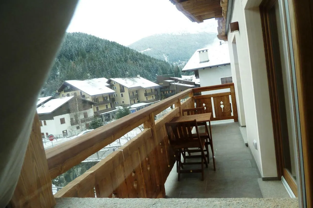 Casa Al Rin Daire Isolaccia 0*,  İtalya